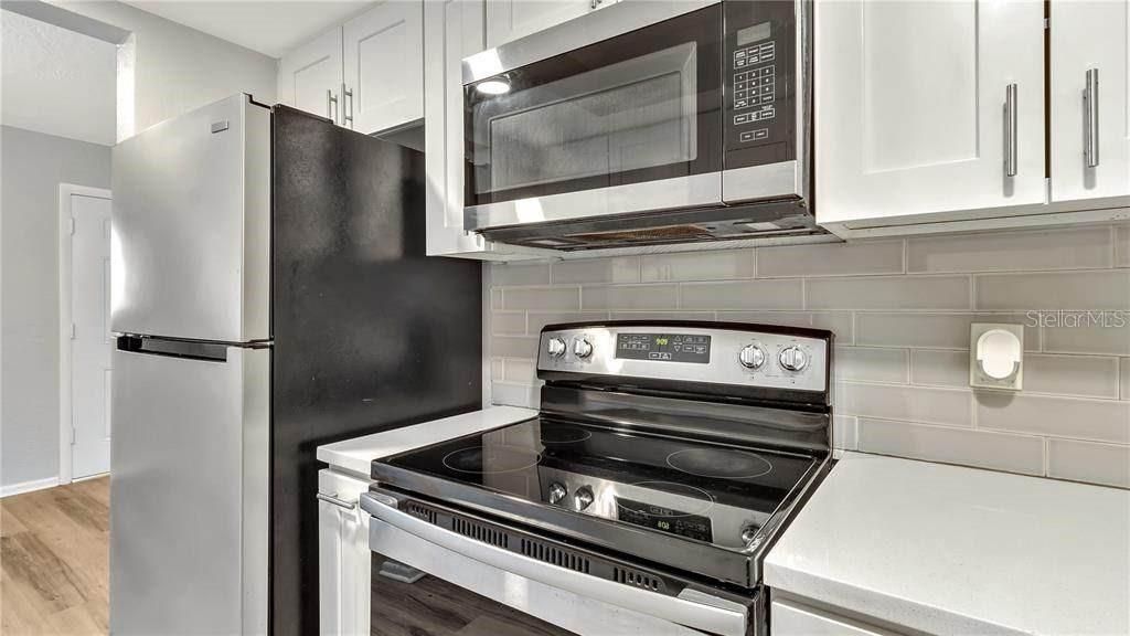 For Rent: $1,950 (3 beds, 1 baths, 1100 Square Feet)