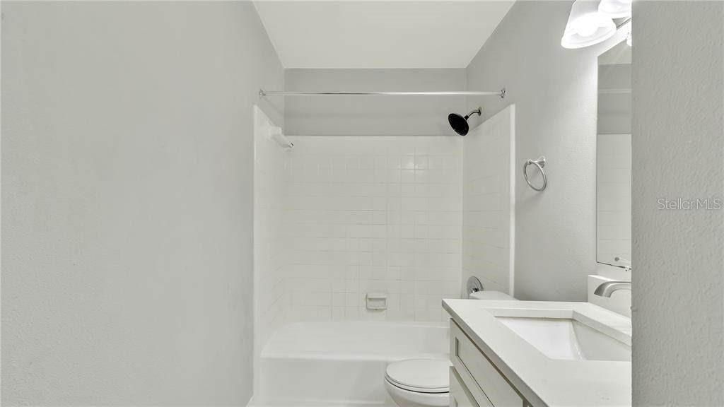 For Rent: $1,950 (3 beds, 1 baths, 1100 Square Feet)