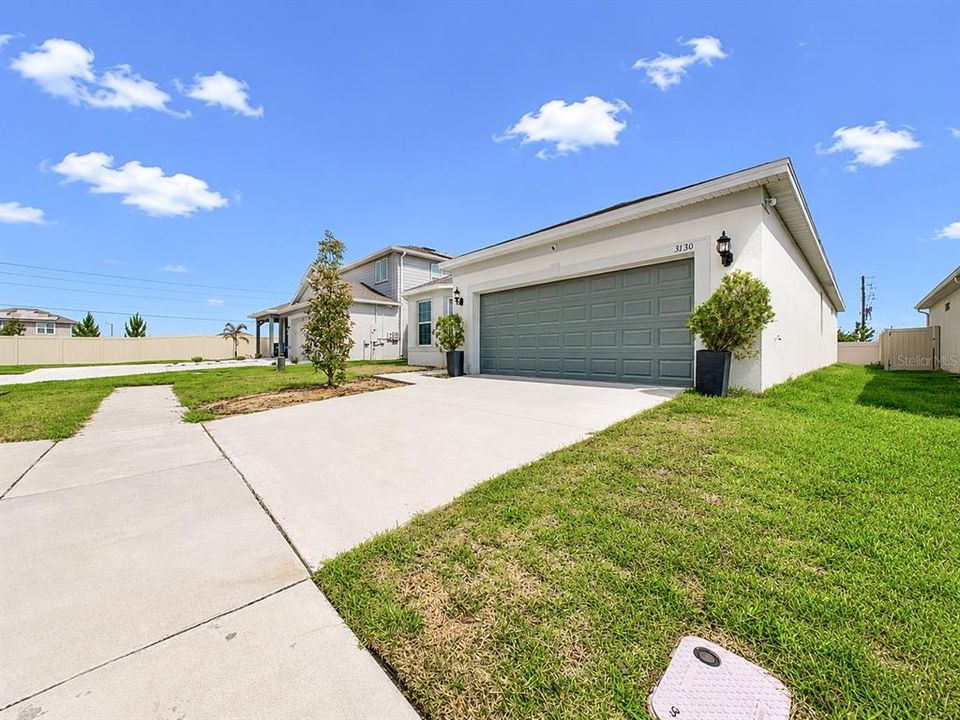 For Rent: $2,500 (3 beds, 3 baths, 2230 Square Feet)