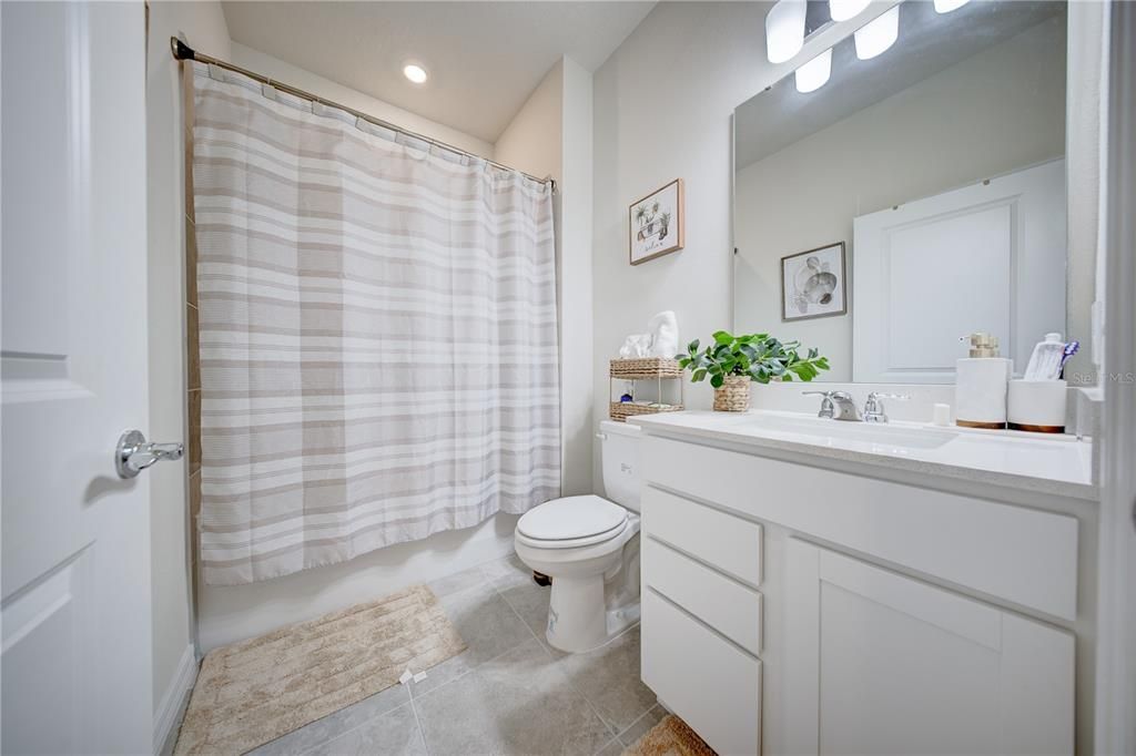 For Rent: $2,500 (3 beds, 3 baths, 2230 Square Feet)