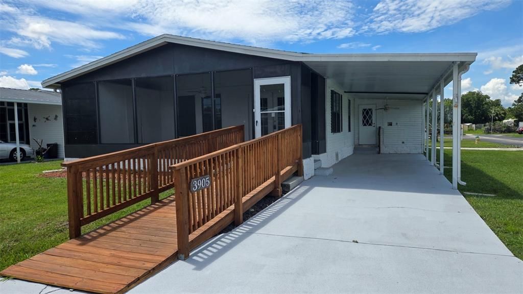 For Sale: $189,000 (3 beds, 2 baths, 1697 Square Feet)