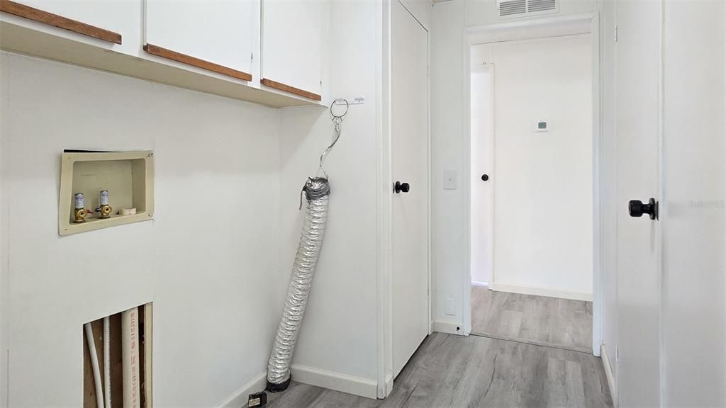 For Sale: $189,000 (3 beds, 2 baths, 1697 Square Feet)