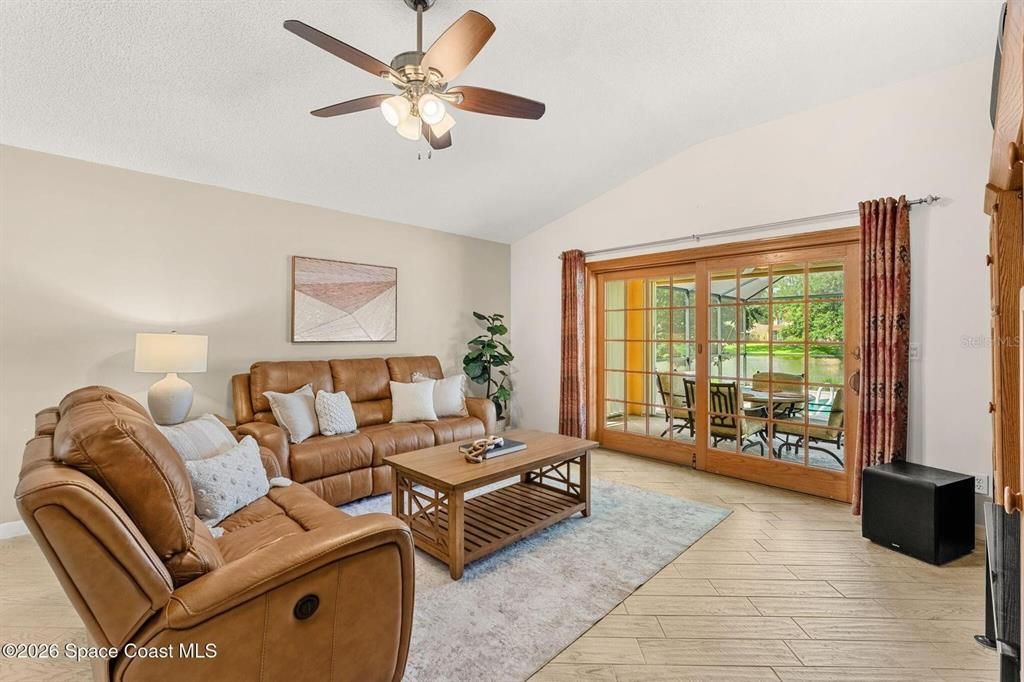 For Sale: $499,900 (3 beds, 2 baths, 1870 Square Feet)