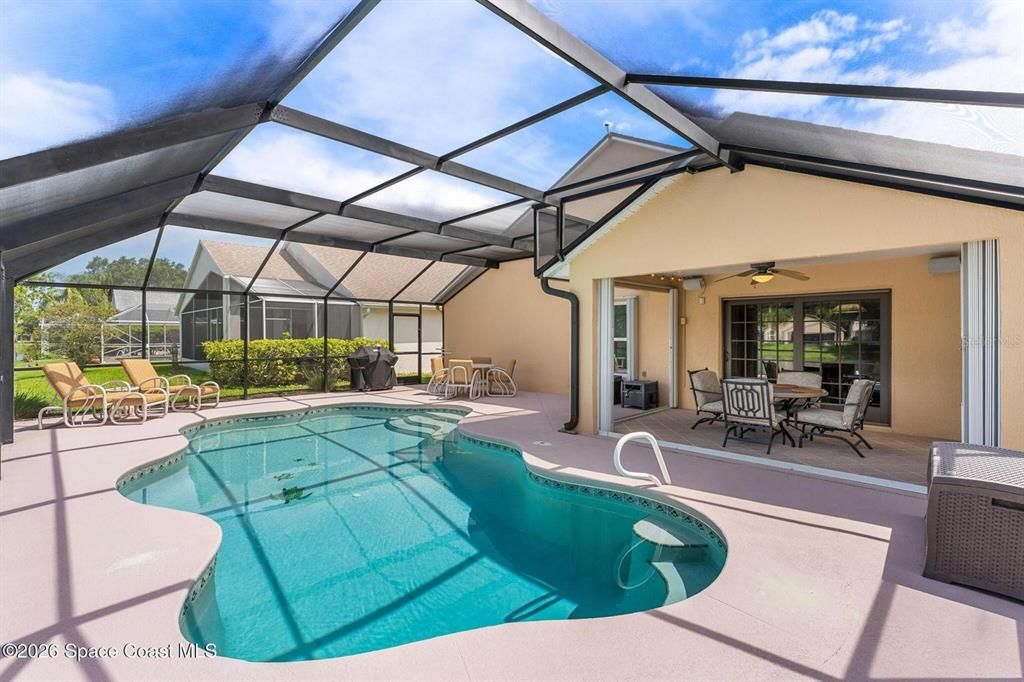 For Sale: $499,900 (3 beds, 2 baths, 1870 Square Feet)