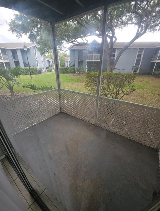 For Sale: $155,990 (2 beds, 2 baths, 910 Square Feet)