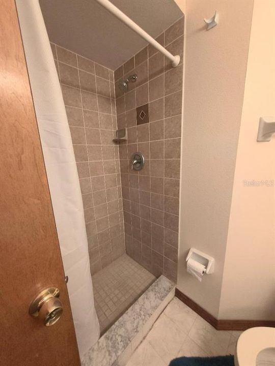 На продажу: $299,000 (3 спален, 2 ванн, 1483 Квадратных фут)