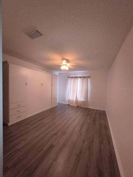 На продажу: $299,000 (3 спален, 2 ванн, 1483 Квадратных фут)