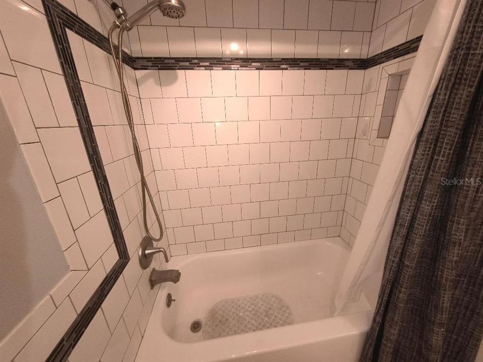 На продажу: $299,000 (3 спален, 2 ванн, 1483 Квадратных фут)