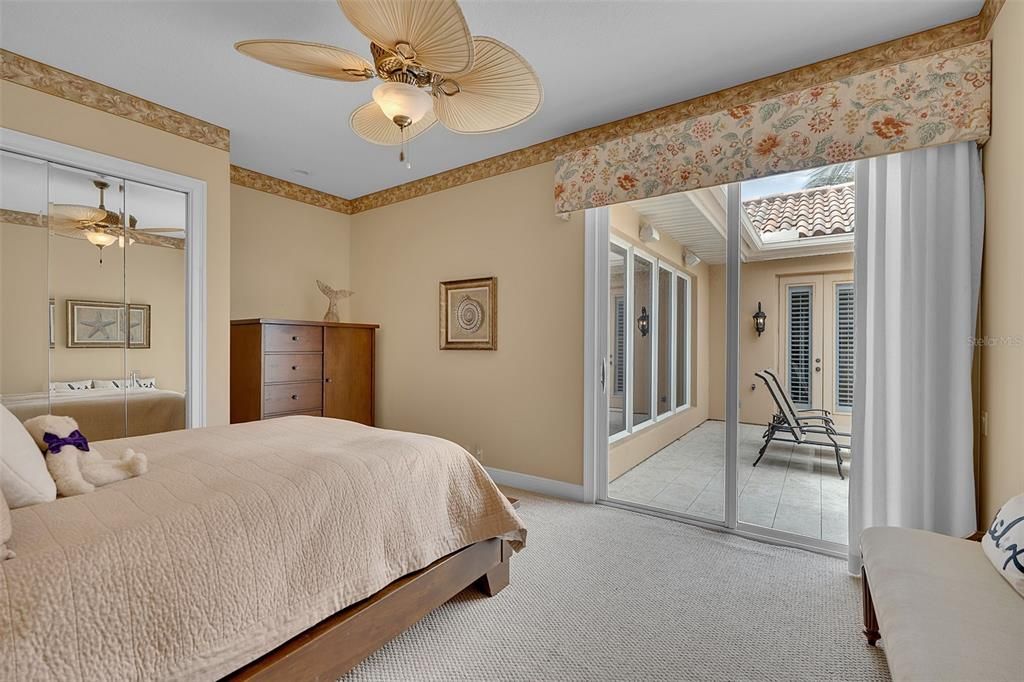 En Venta: $5,500,000 (5 camas, 4 baños, 6035 Pies cuadrados)