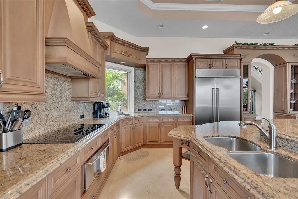 En Venta: $5,500,000 (5 camas, 4 baños, 6035 Pies cuadrados)