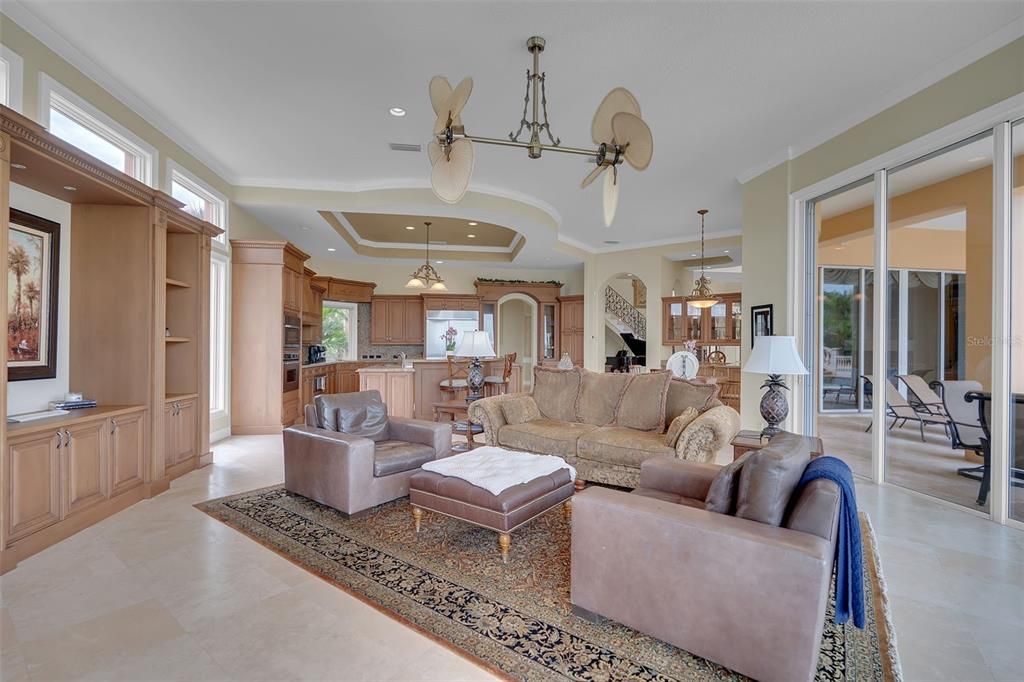 En Venta: $5,500,000 (5 camas, 4 baños, 6035 Pies cuadrados)