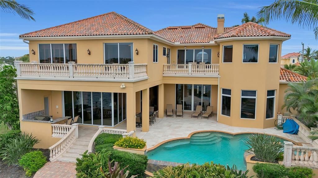 En Venta: $5,500,000 (5 camas, 4 baños, 6035 Pies cuadrados)