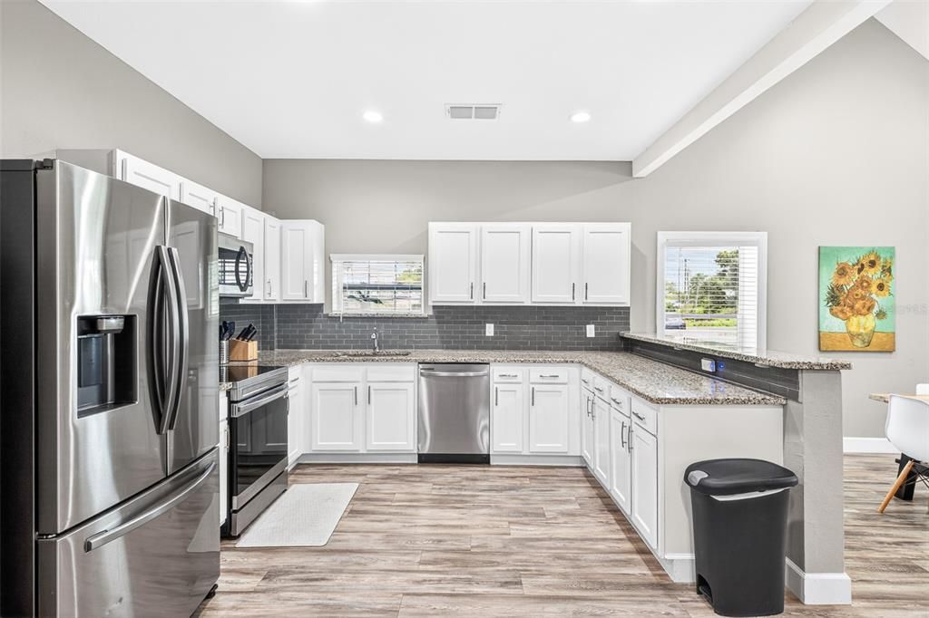 For Sale: $425,000 (3 beds, 2 baths, 1616 Square Feet)
