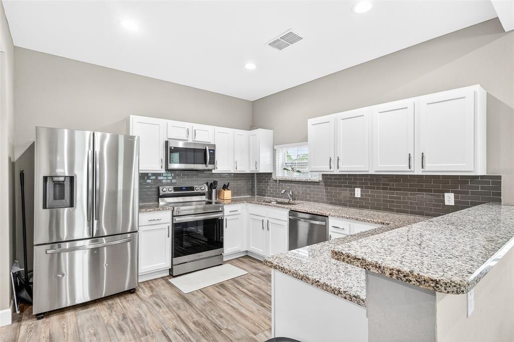 For Sale: $425,000 (3 beds, 2 baths, 1616 Square Feet)