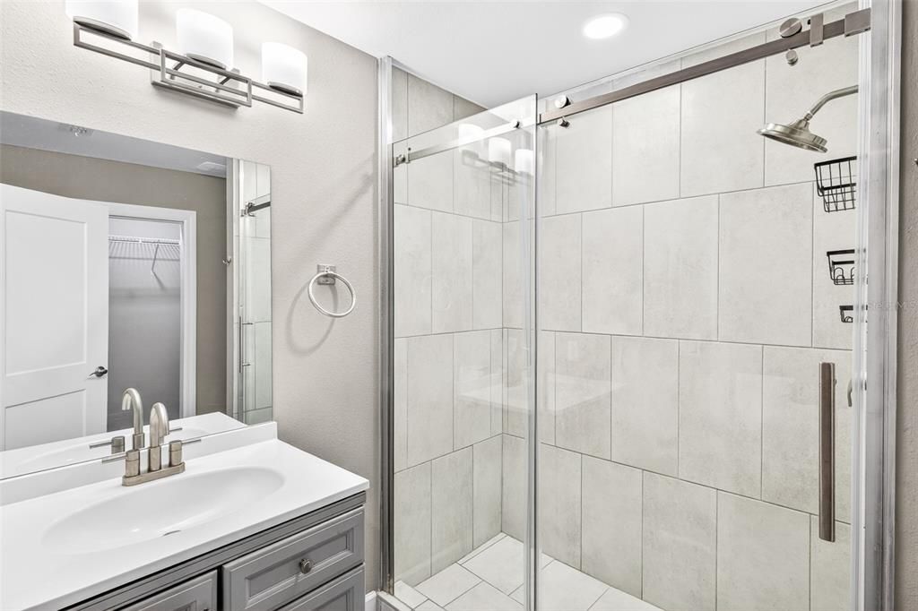 For Sale: $425,000 (3 beds, 2 baths, 1616 Square Feet)