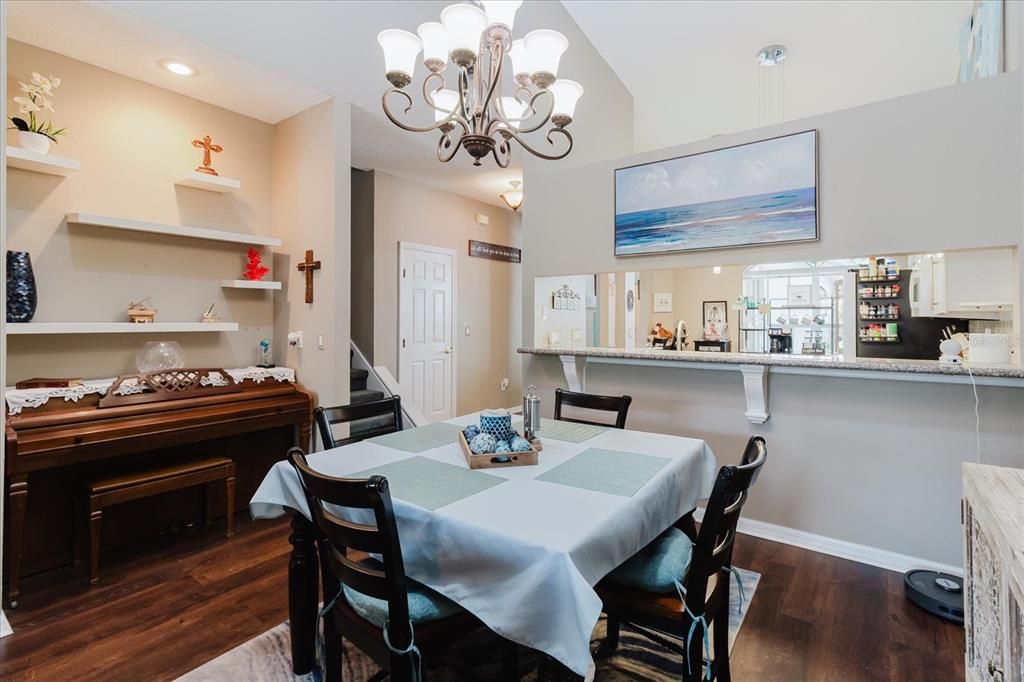 For Sale: $490,000 (3 beds, 2 baths, 1670 Square Feet)