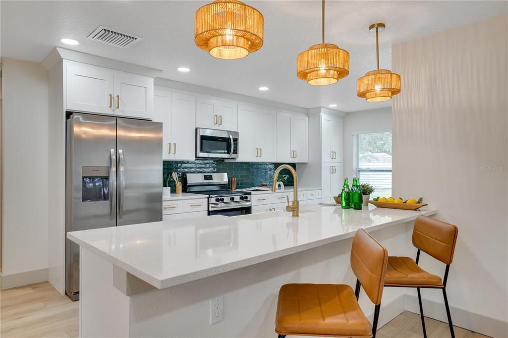 For Sale: $535,000 (3 beds, 2 baths, 2003 Square Feet)