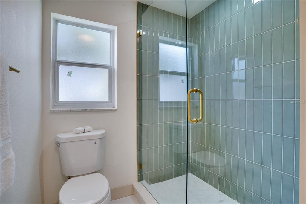 For Sale: $535,000 (3 beds, 2 baths, 2003 Square Feet)