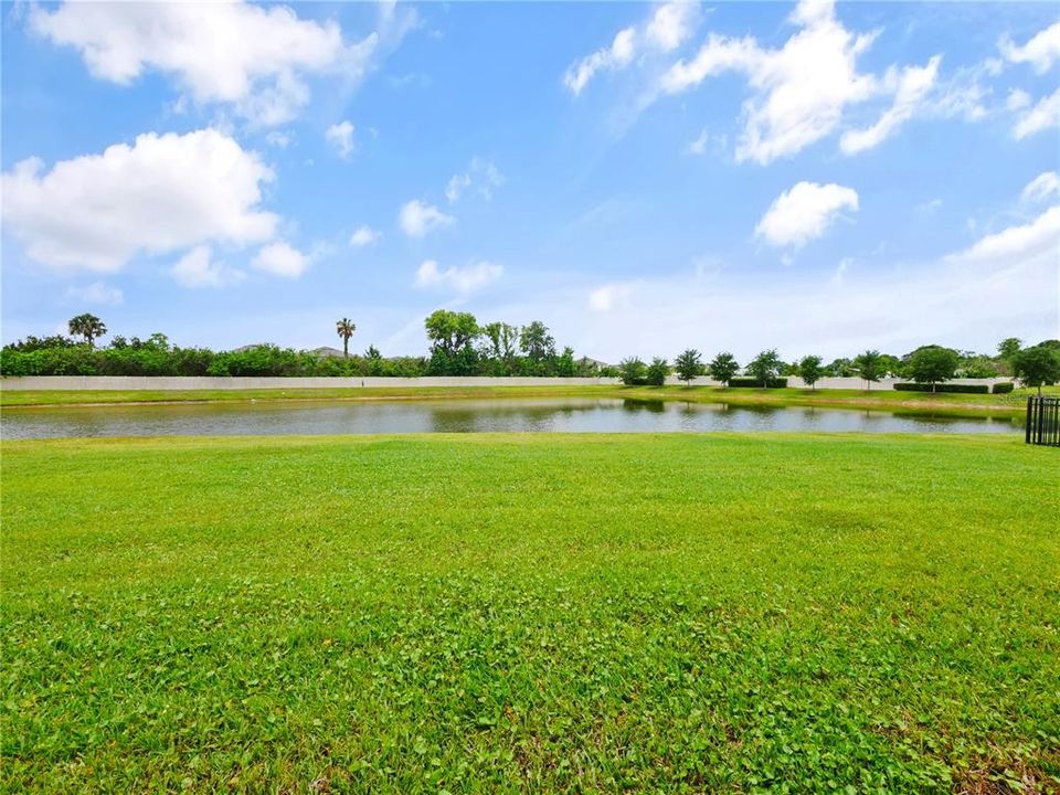 For Sale: $399,000 (3 beds, 2 baths, 1662 Square Feet)