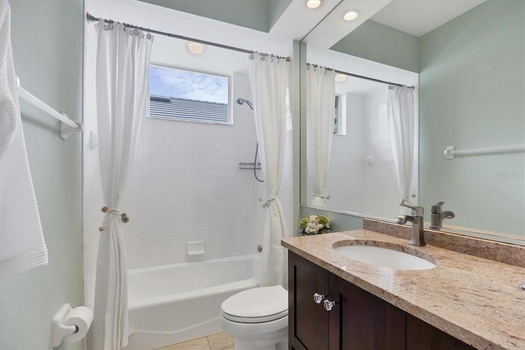 For Sale: $750,000 (3 beds, 2 baths, 2051 Square Feet)