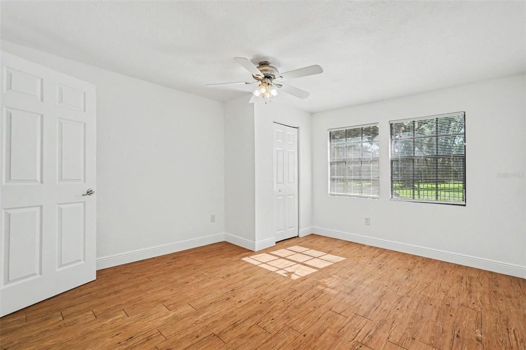 For Sale: $445,000 (3 beds, 2 baths, 1748 Square Feet)