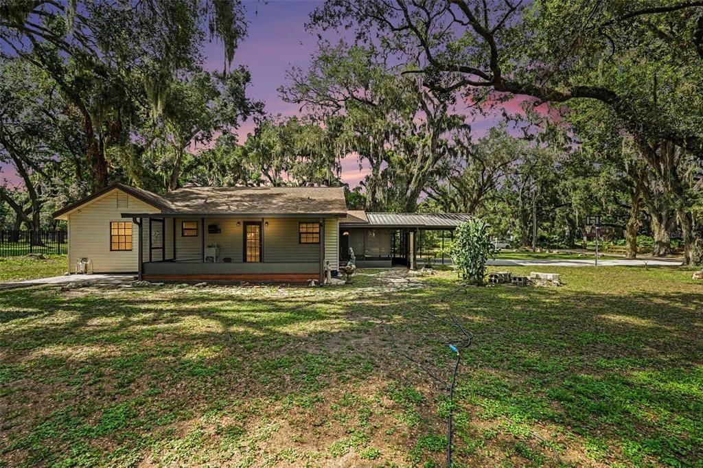 For Sale: $445,000 (3 beds, 2 baths, 1748 Square Feet)