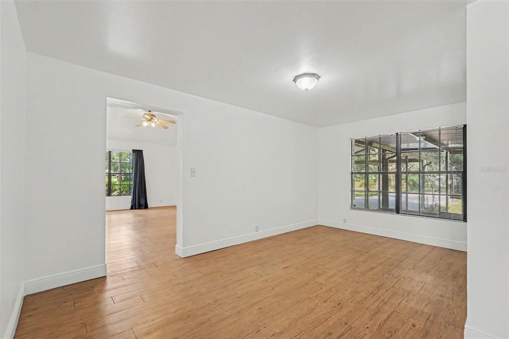 For Sale: $445,000 (3 beds, 2 baths, 1748 Square Feet)