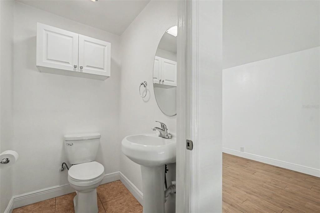 For Sale: $445,000 (3 beds, 2 baths, 1748 Square Feet)