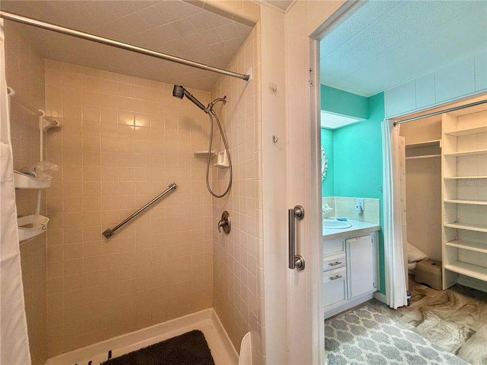 For Sale: $159,900 (2 beds, 2 baths, 1152 Square Feet)