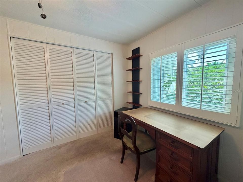 For Sale: $159,900 (2 beds, 2 baths, 1152 Square Feet)