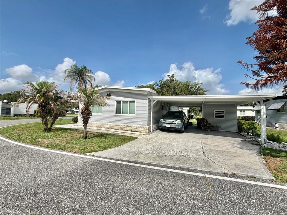 For Sale: $159,900 (2 beds, 2 baths, 1152 Square Feet)