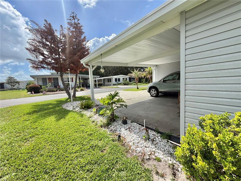 For Sale: $159,900 (2 beds, 2 baths, 1152 Square Feet)
