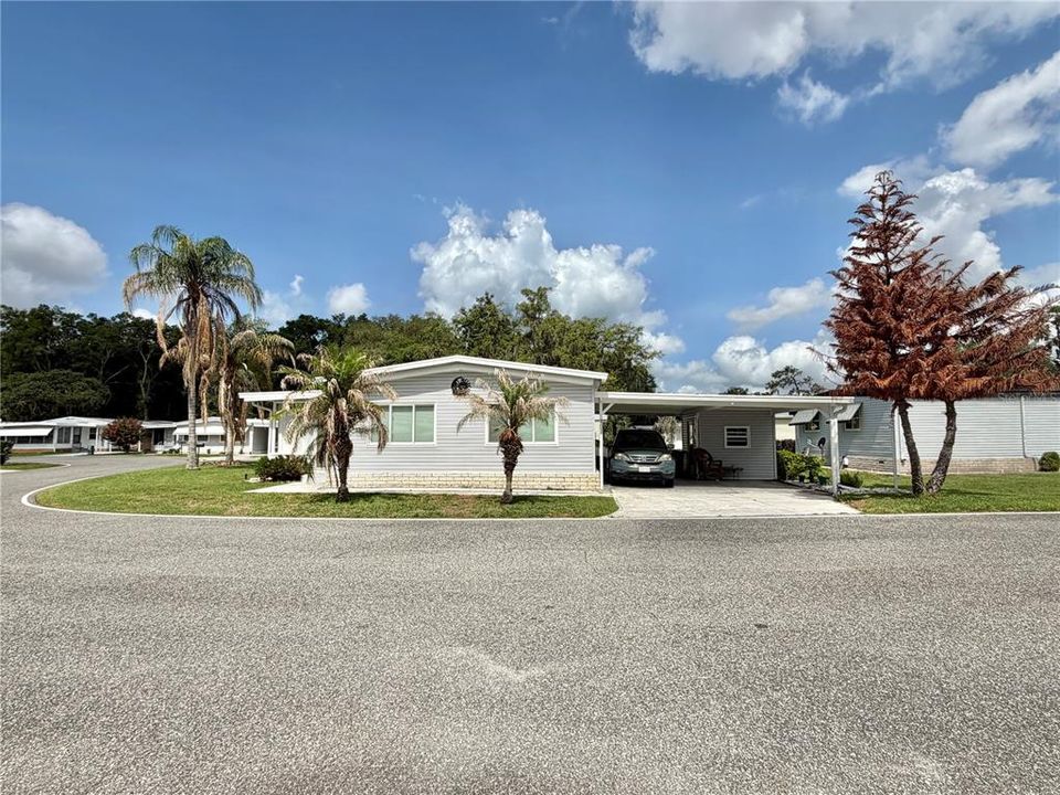 For Sale: $159,900 (2 beds, 2 baths, 1152 Square Feet)
