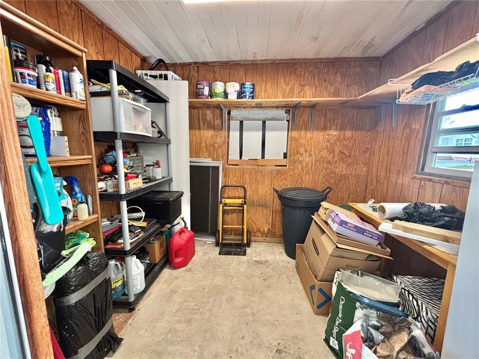 For Sale: $159,900 (2 beds, 2 baths, 1152 Square Feet)