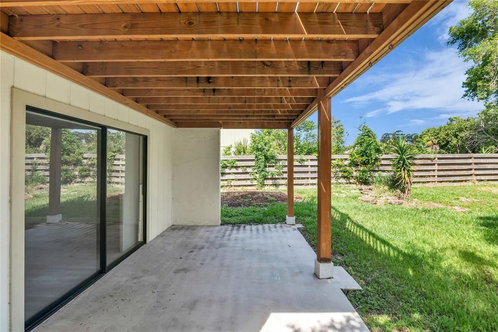 For Sale: $394,900 (2 beds, 2 baths, 1584 Square Feet)