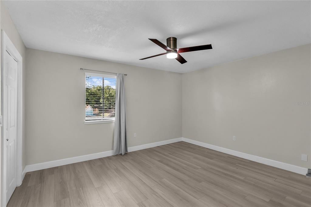For Sale: $394,900 (2 beds, 2 baths, 1584 Square Feet)