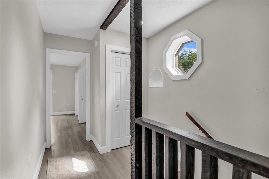 For Sale: $394,900 (2 beds, 2 baths, 1584 Square Feet)