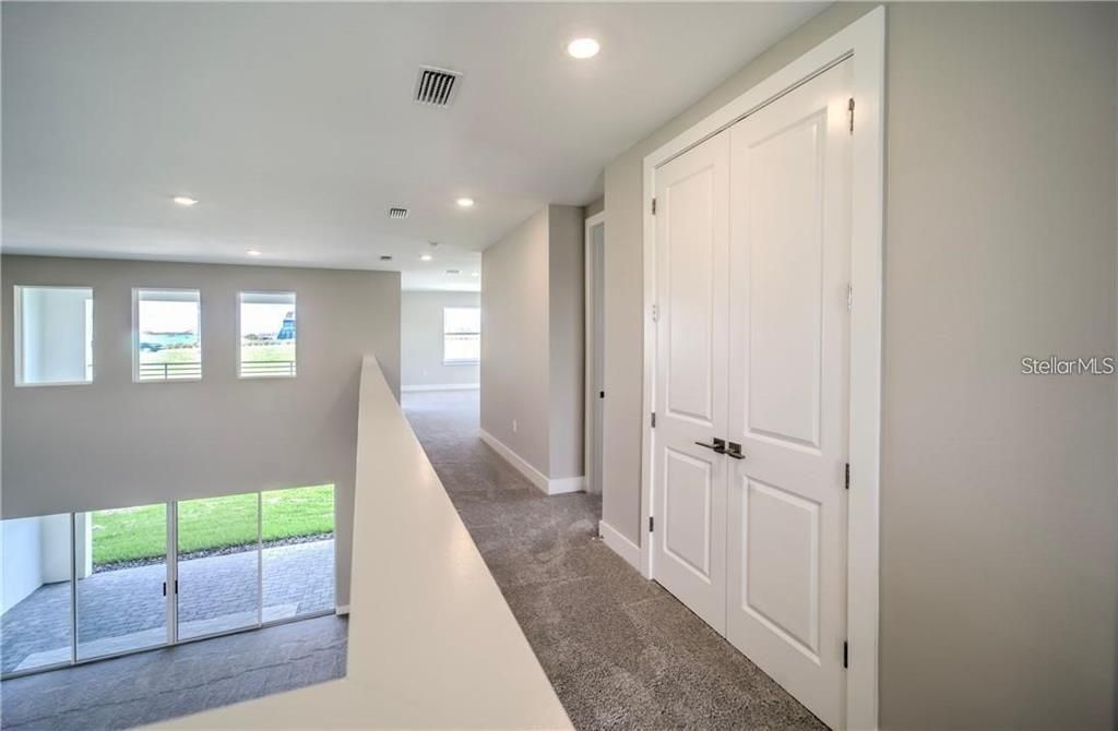 В аренду: $4,500 (4 спален, 3 ванн, 4389 Квадратных фут)