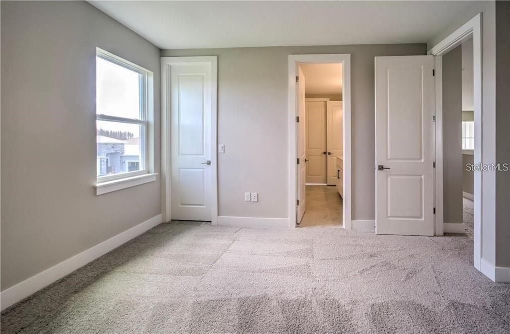 В аренду: $4,500 (4 спален, 3 ванн, 4389 Квадратных фут)