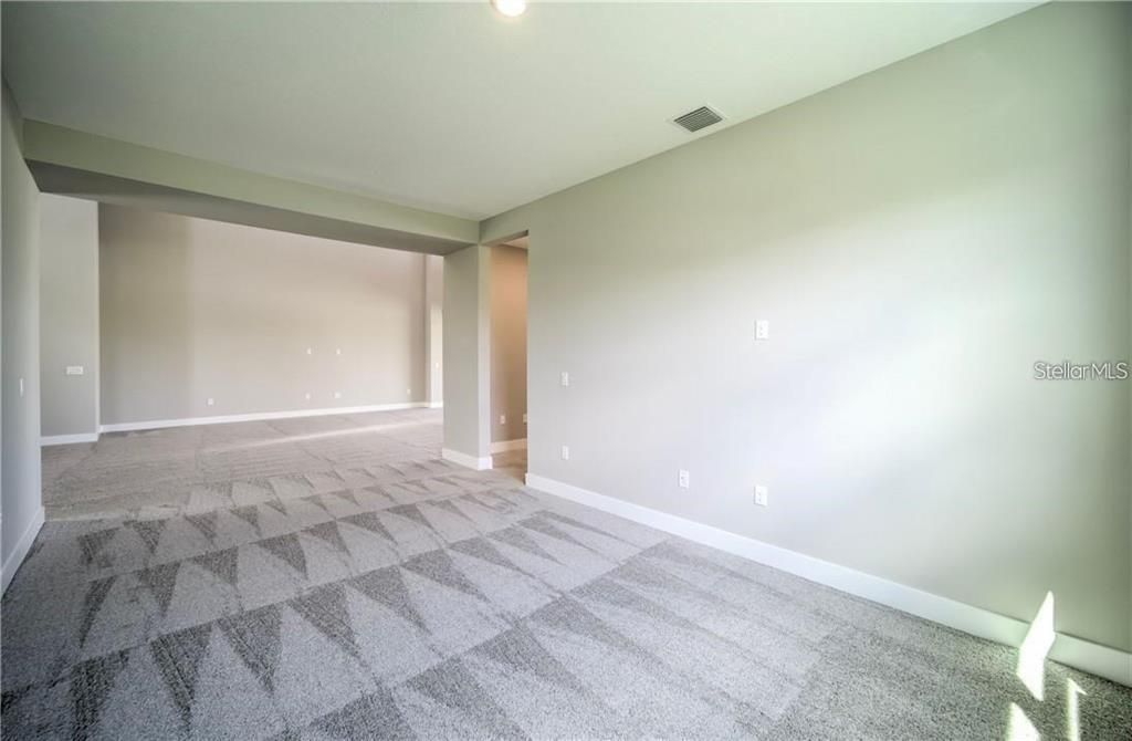 В аренду: $4,500 (4 спален, 3 ванн, 4389 Квадратных фут)