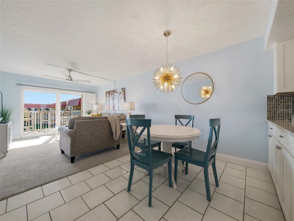 En Venta: $500,000 (2 camas, 2 baños, 912 Pies cuadrados)