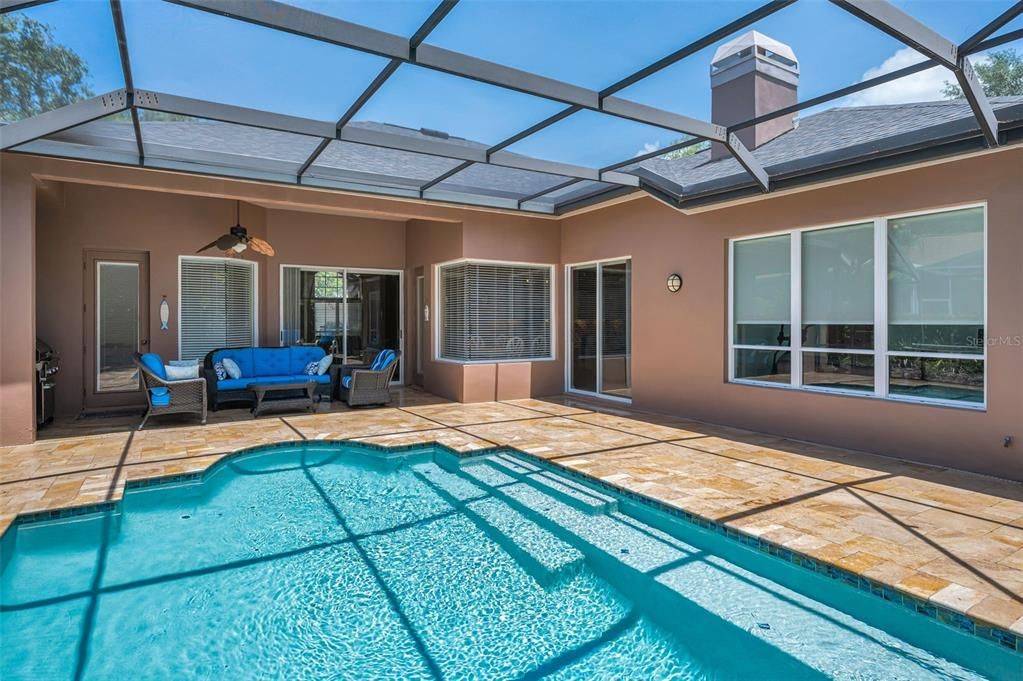 En Venta: $859,900 (4 camas, 3 baños, 2745 Pies cuadrados)