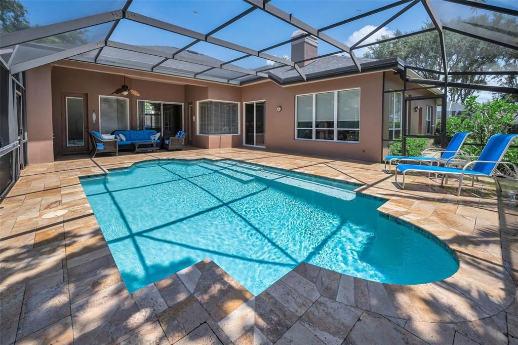 En Venta: $859,900 (4 camas, 3 baños, 2745 Pies cuadrados)