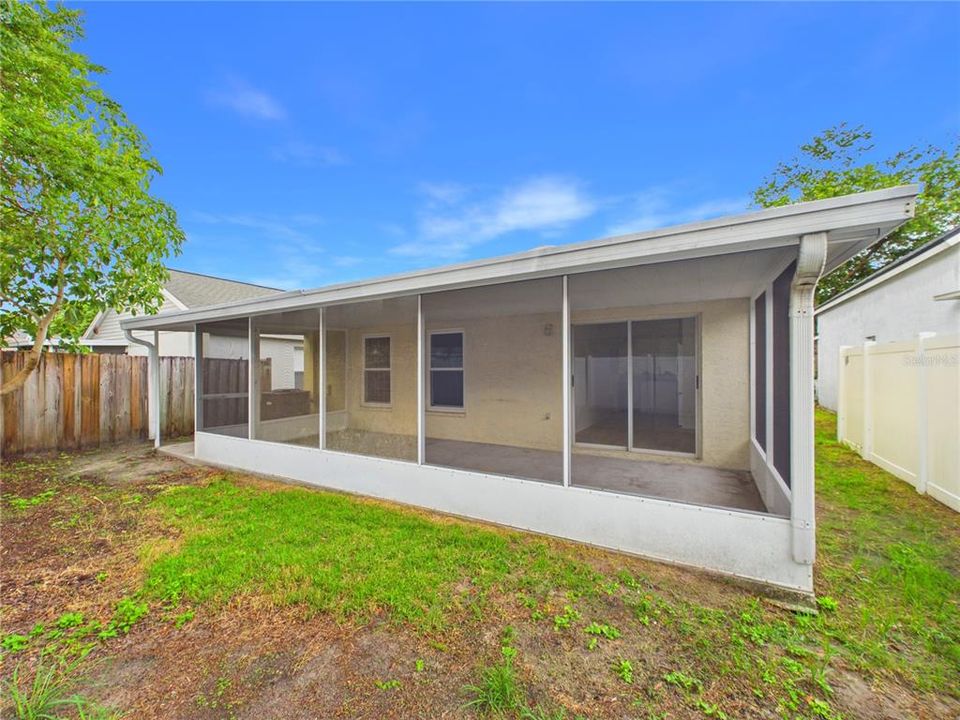 For Sale: $334,900 (4 beds, 2 baths, 1358 Square Feet)