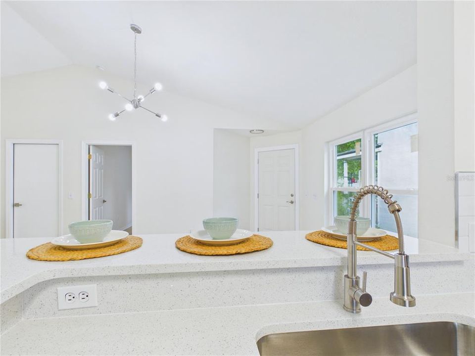 For Sale: $334,900 (4 beds, 2 baths, 1358 Square Feet)