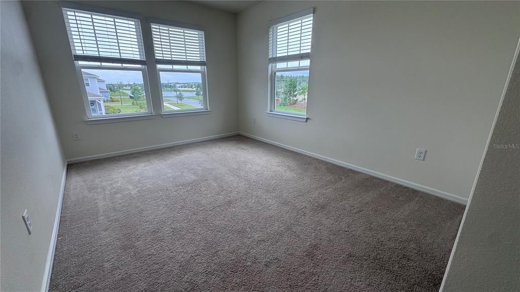 For Rent: $3,050 (3 beds, 2 baths, 1620 Square Feet)