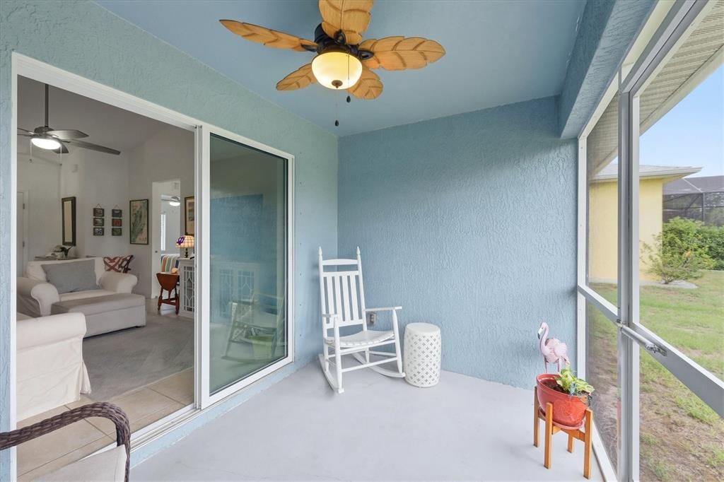 For Sale: $285,000 (3 beds, 2 baths, 1327 Square Feet)