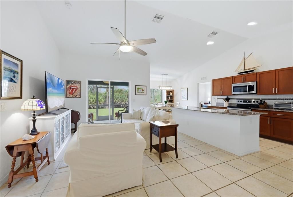 For Sale: $285,000 (3 beds, 2 baths, 1327 Square Feet)