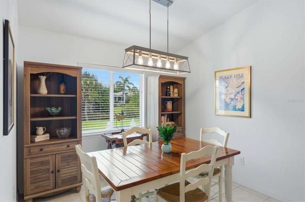 For Sale: $285,000 (3 beds, 2 baths, 1327 Square Feet)