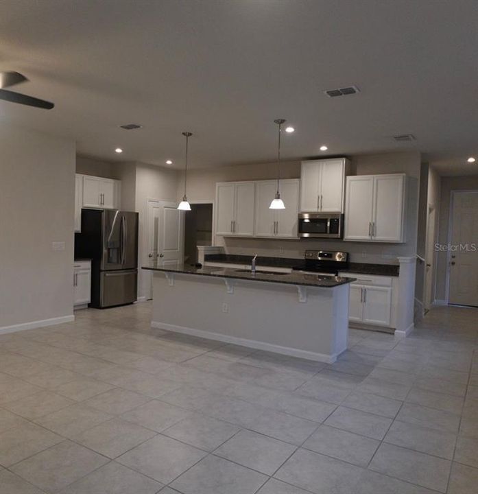For Sale: $345,000 (3 beds, 2 baths, 1771 Square Feet)